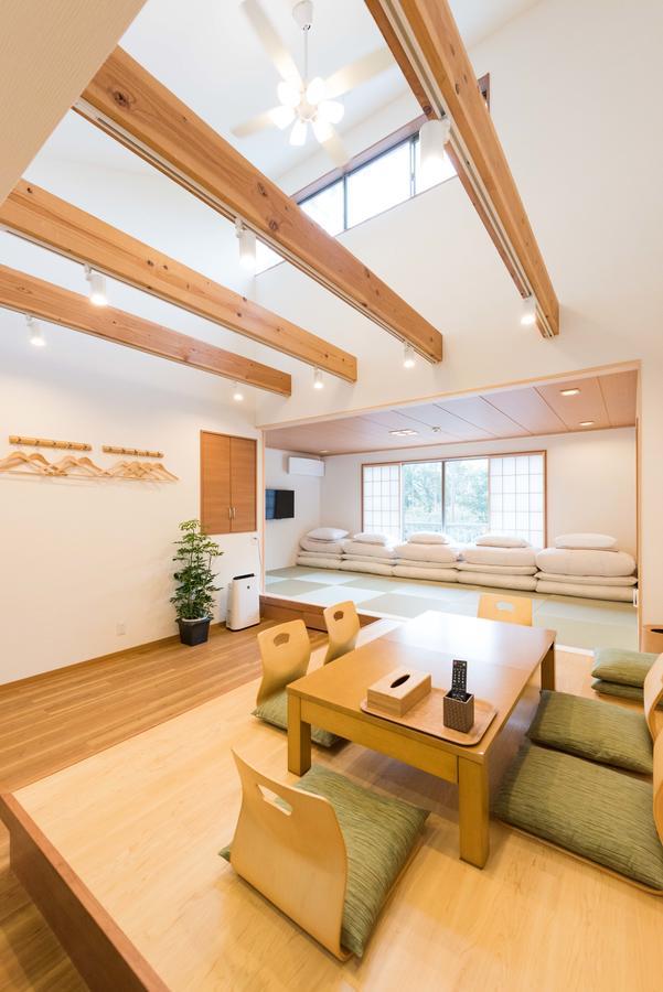 Guest Villa Hakone Miyanoshita Exterior photo
